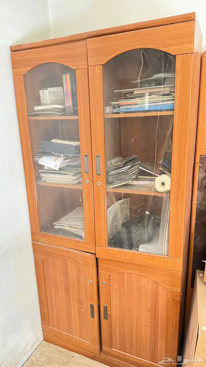 مكتب خشب كامل مع خزانه 0