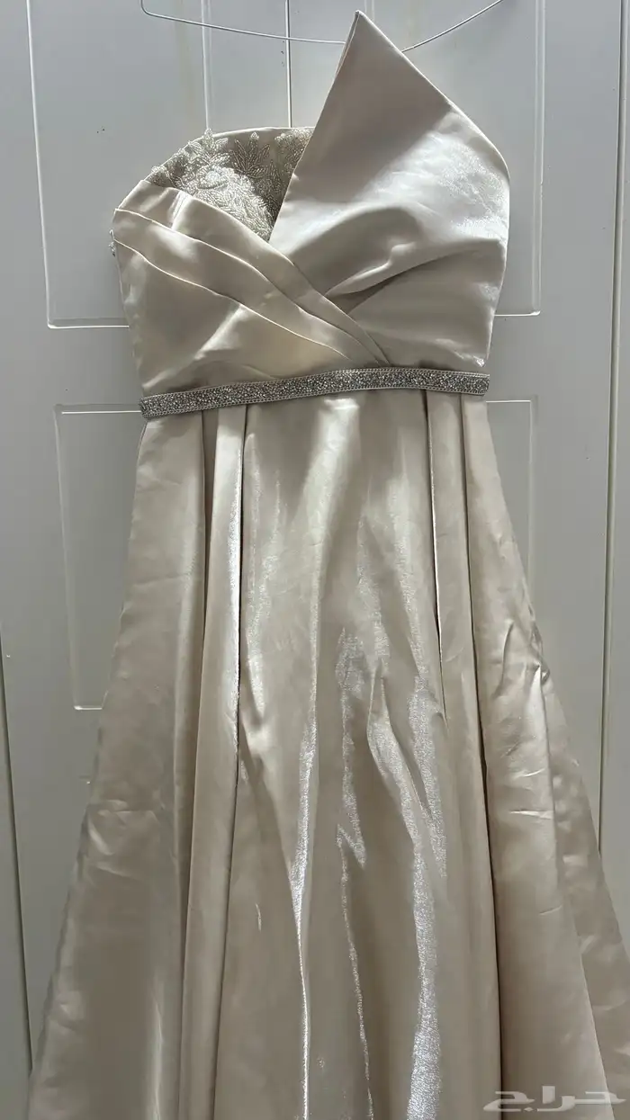 فساتين 2
