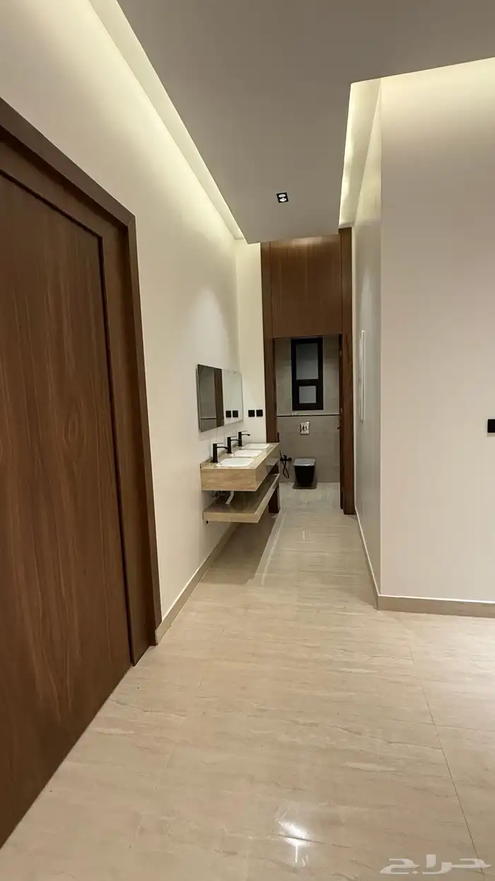 فله للبيع بحي البيان 3