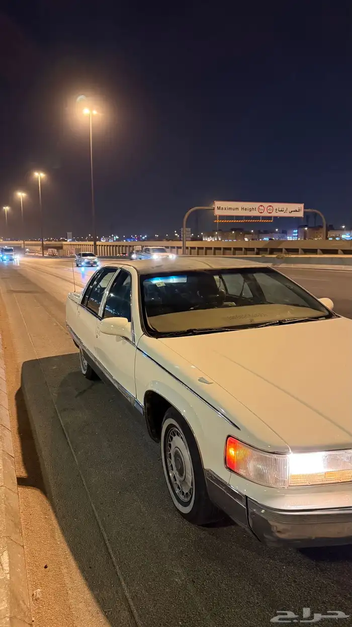 سيارة كلاسيكية للايجار اليومي بدون قيادة 1
