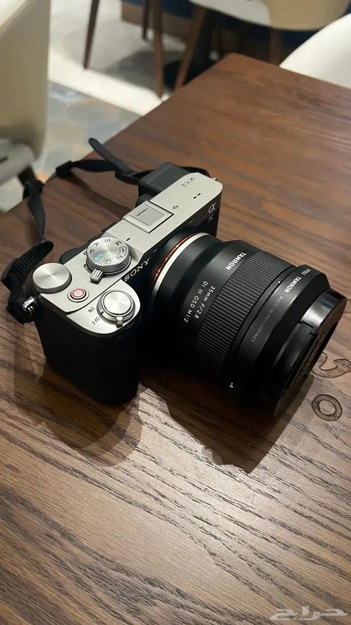 عدسة كاميرا سوني وعدسة تامرون tamron 3
