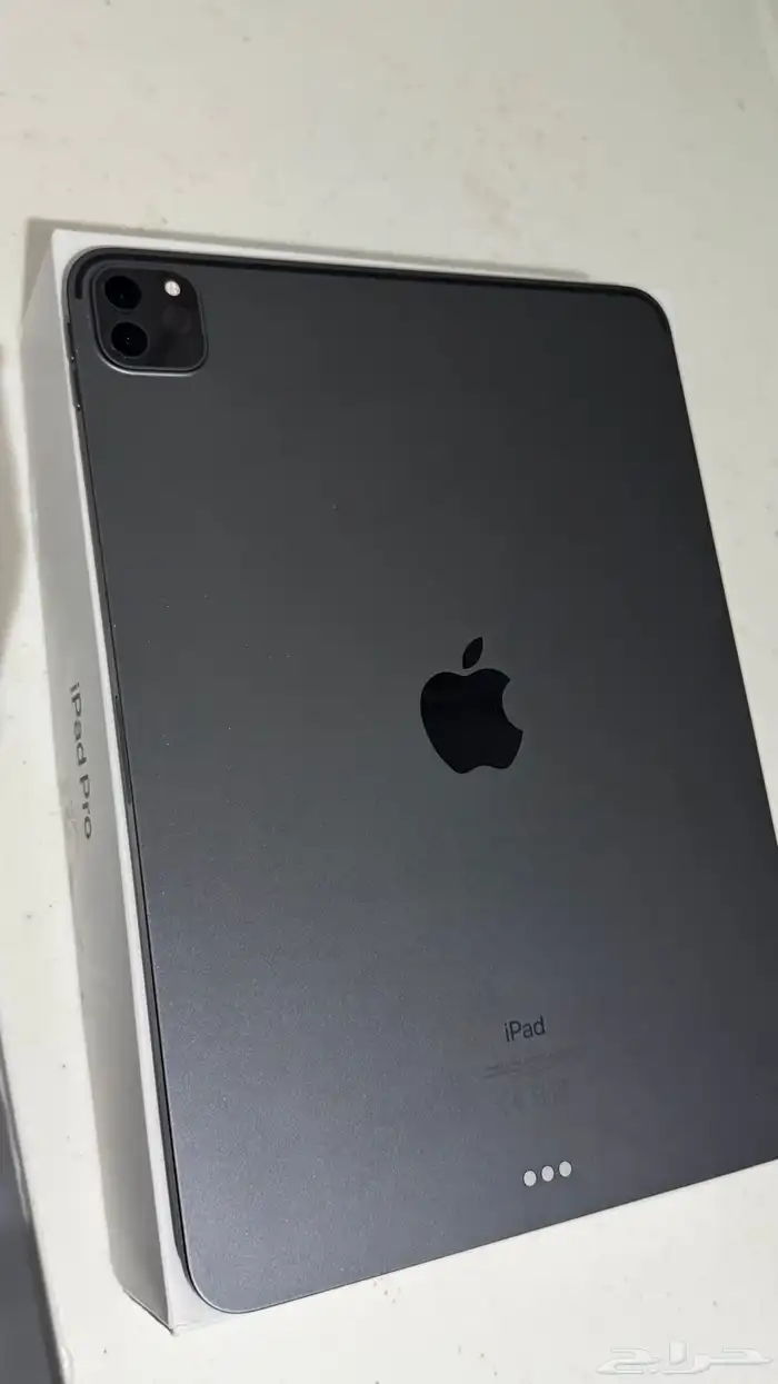 ايباد 11 برو 10