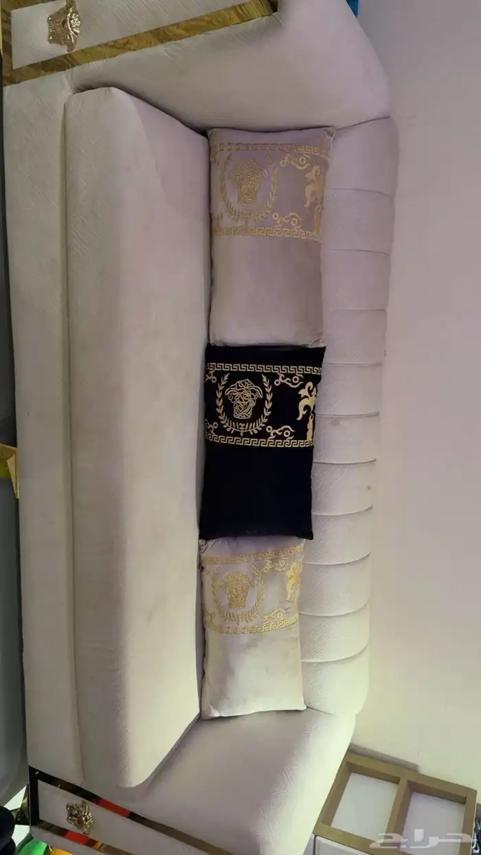 اثاث 8