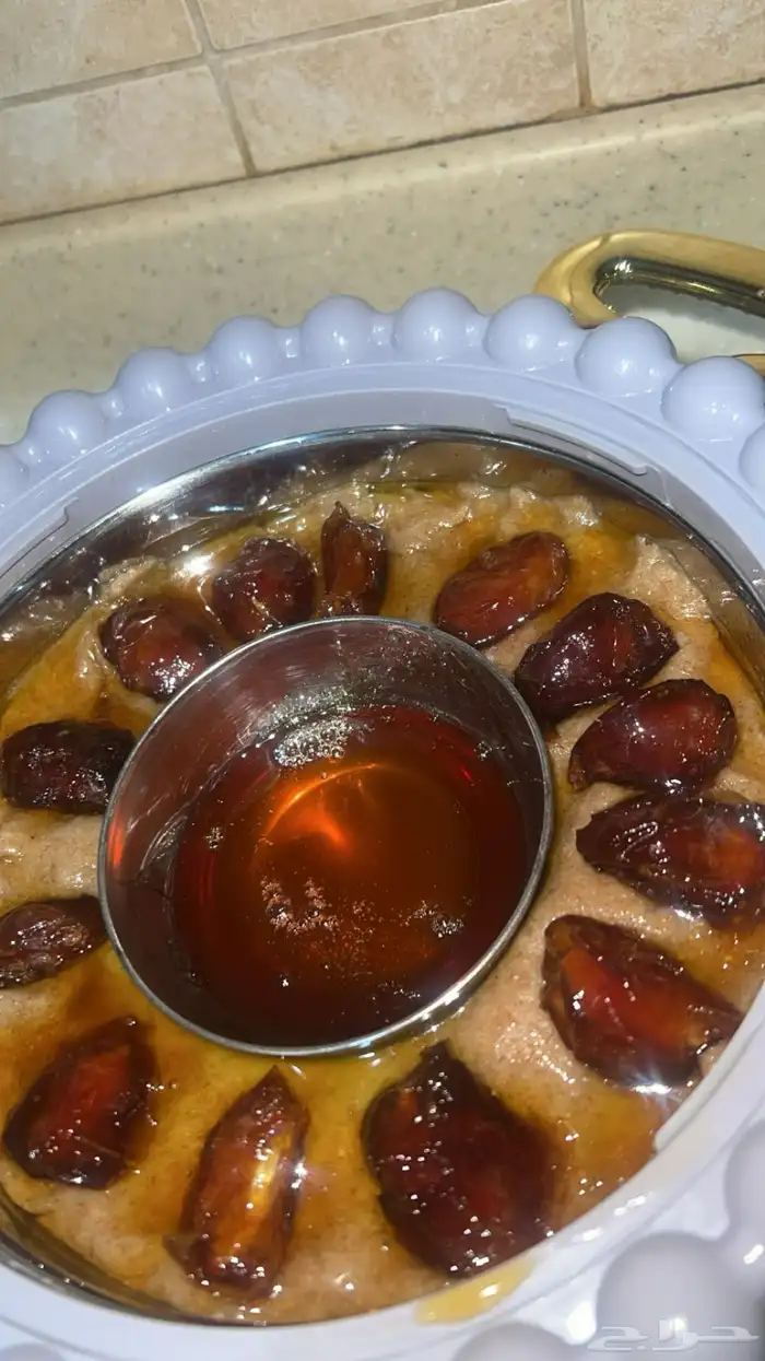 البسبوسه والمقشوش الحايلي والعريكه والتمر المحشي 2