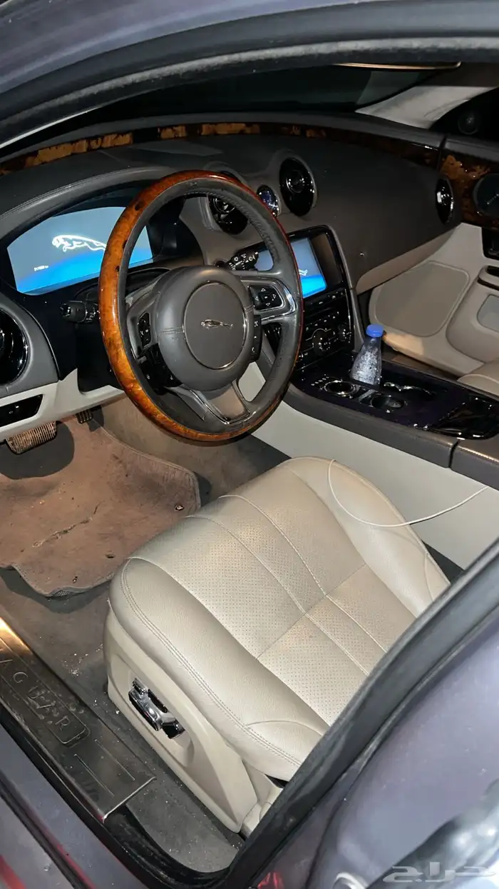 جاكور XJL 2012 12