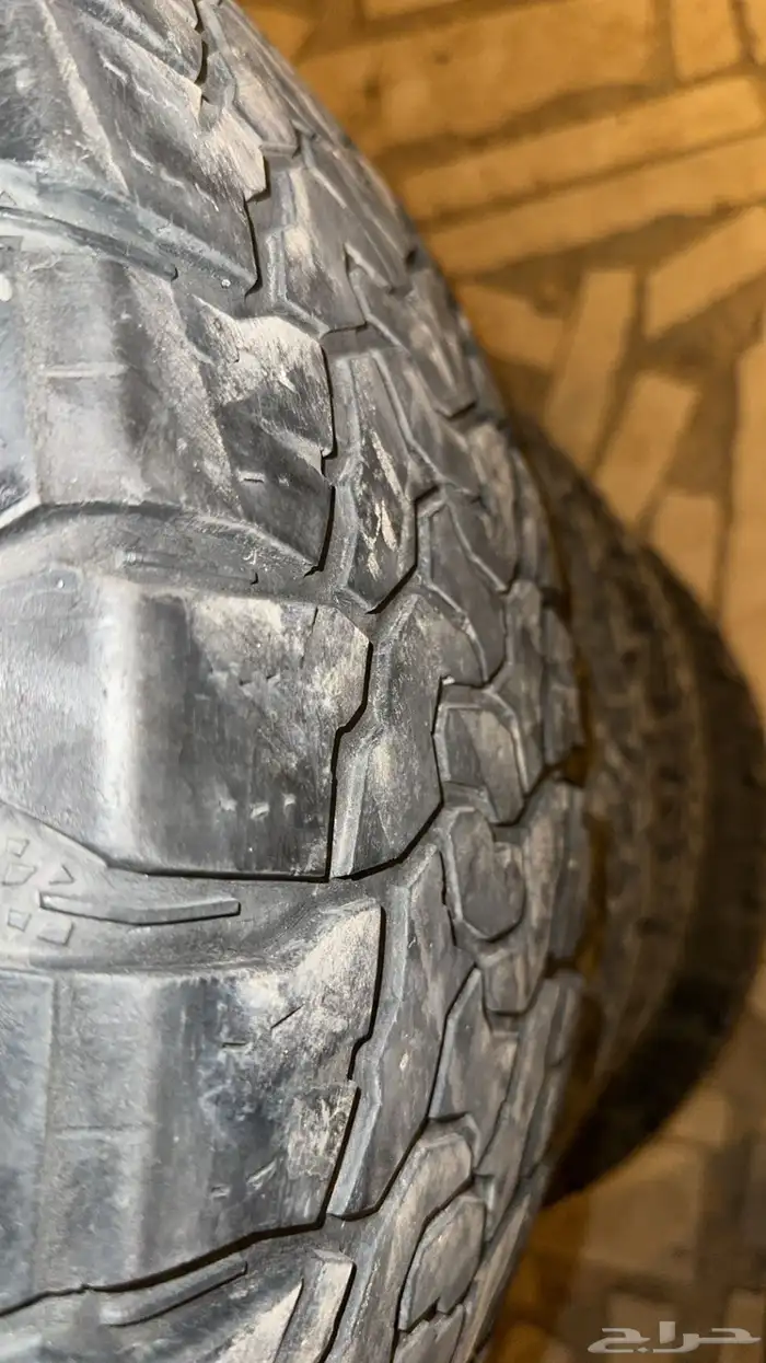 كفرات نص حجري بلاك بير 285 70 17 4