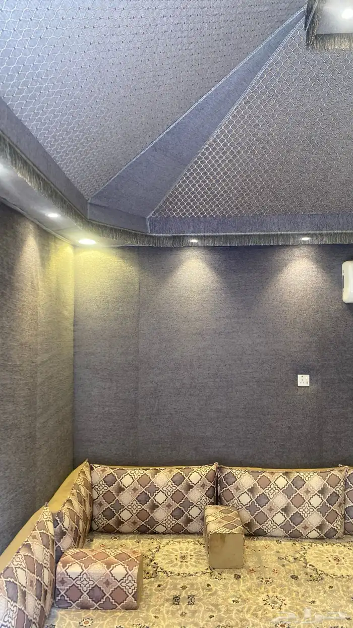 مجلس خارجي للبيع 1