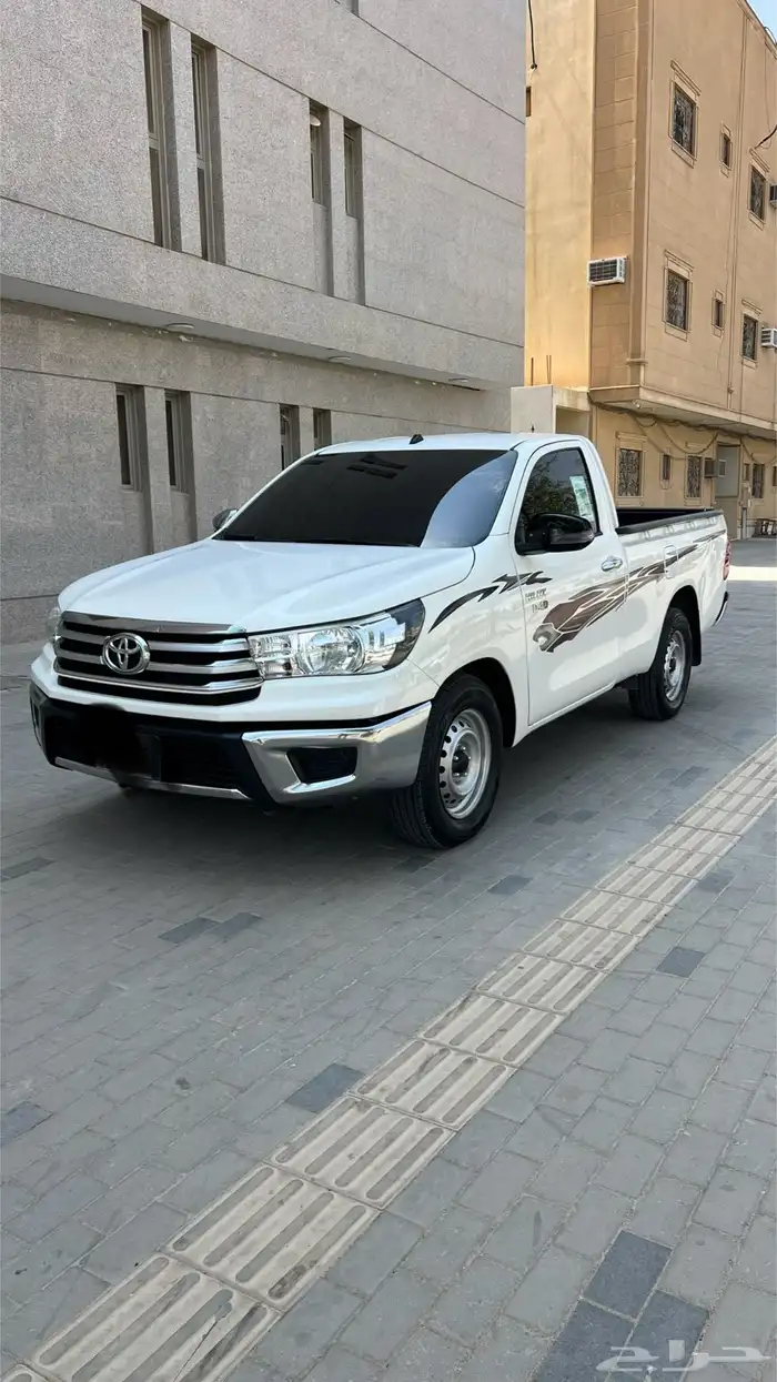 هايلكس 2023 1
