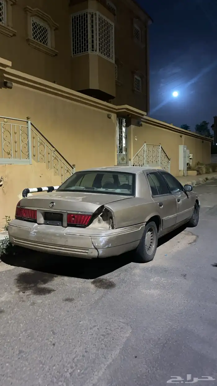 فورد موديل 2000 0