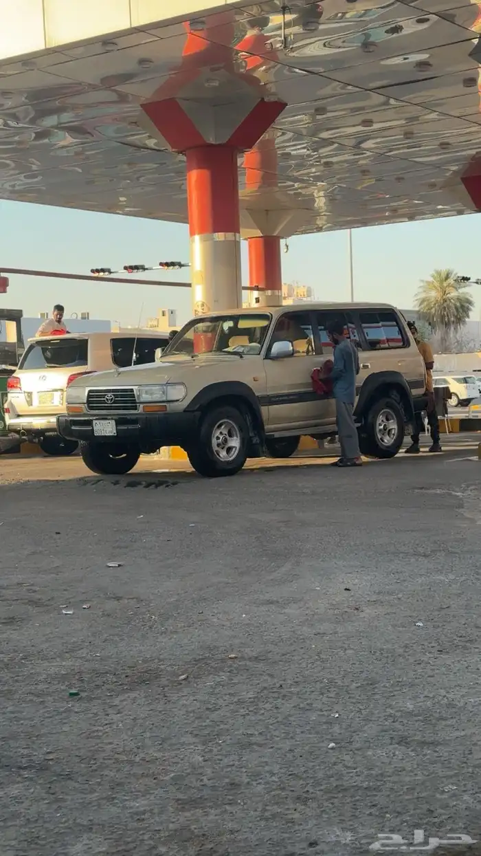 للبيع لاندكروزر 1995 VXR 1