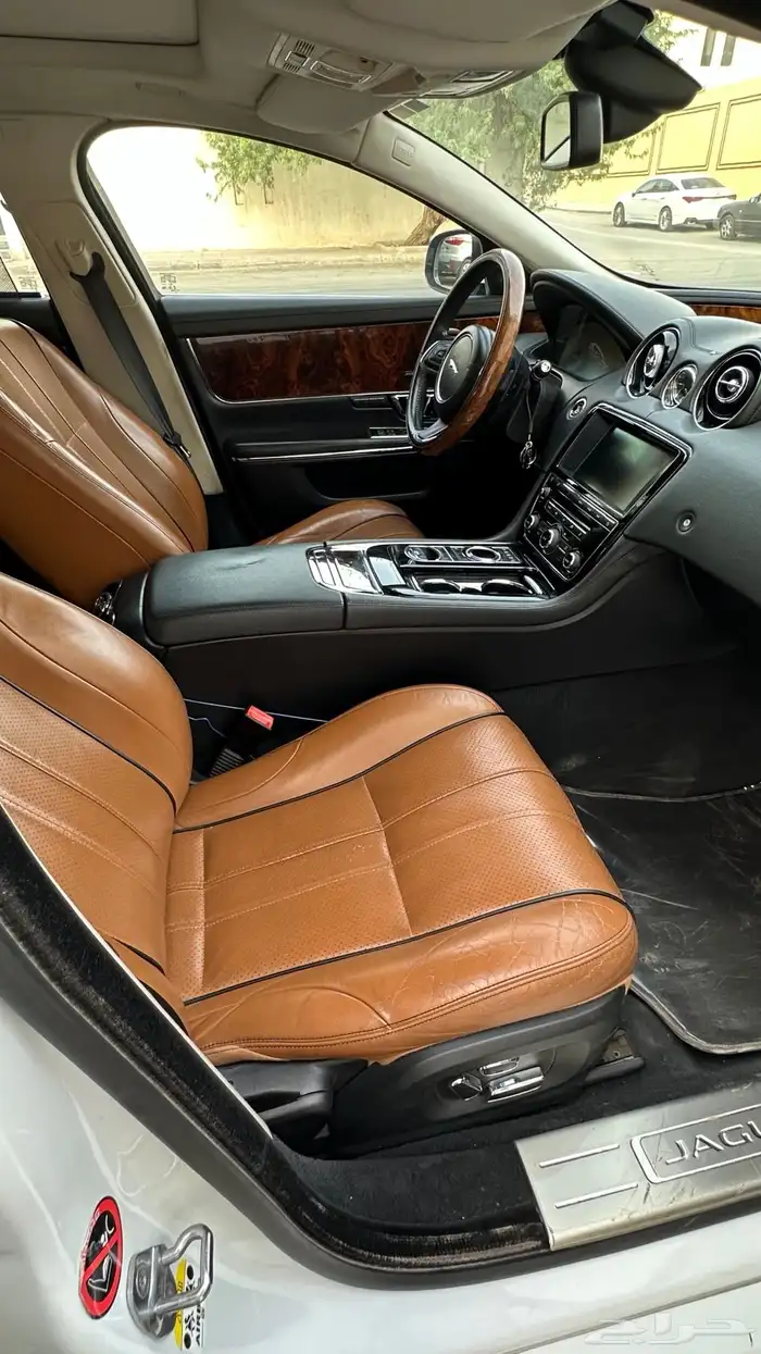 جاكوار XJL 2014 12