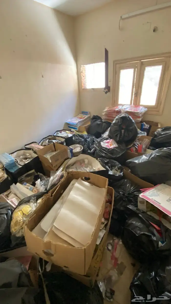 يوجد بضاعة محل 47