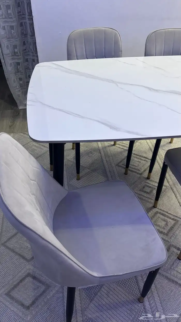 طاولة طعام 4 كراسي 0