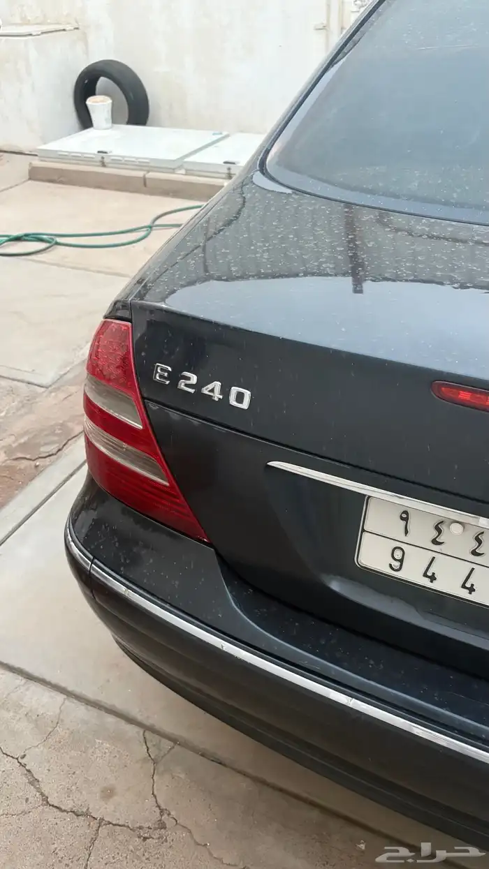 مرسيدس E240 0