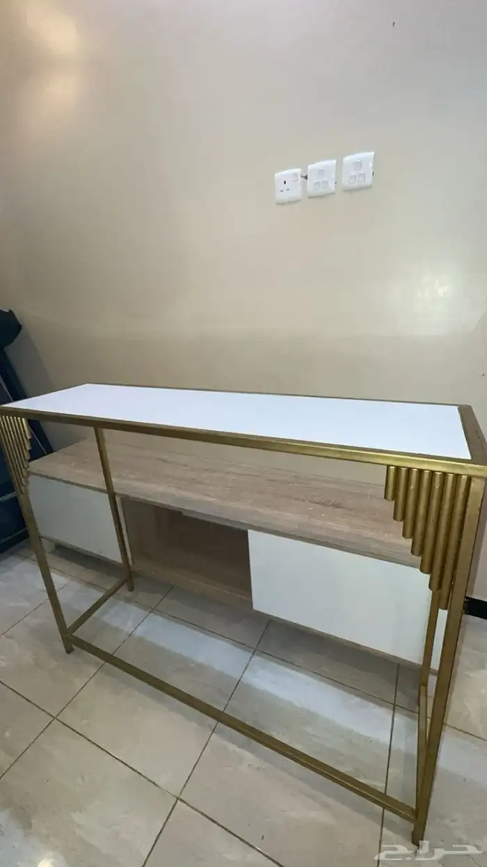 طاوله طويله للبيع 0