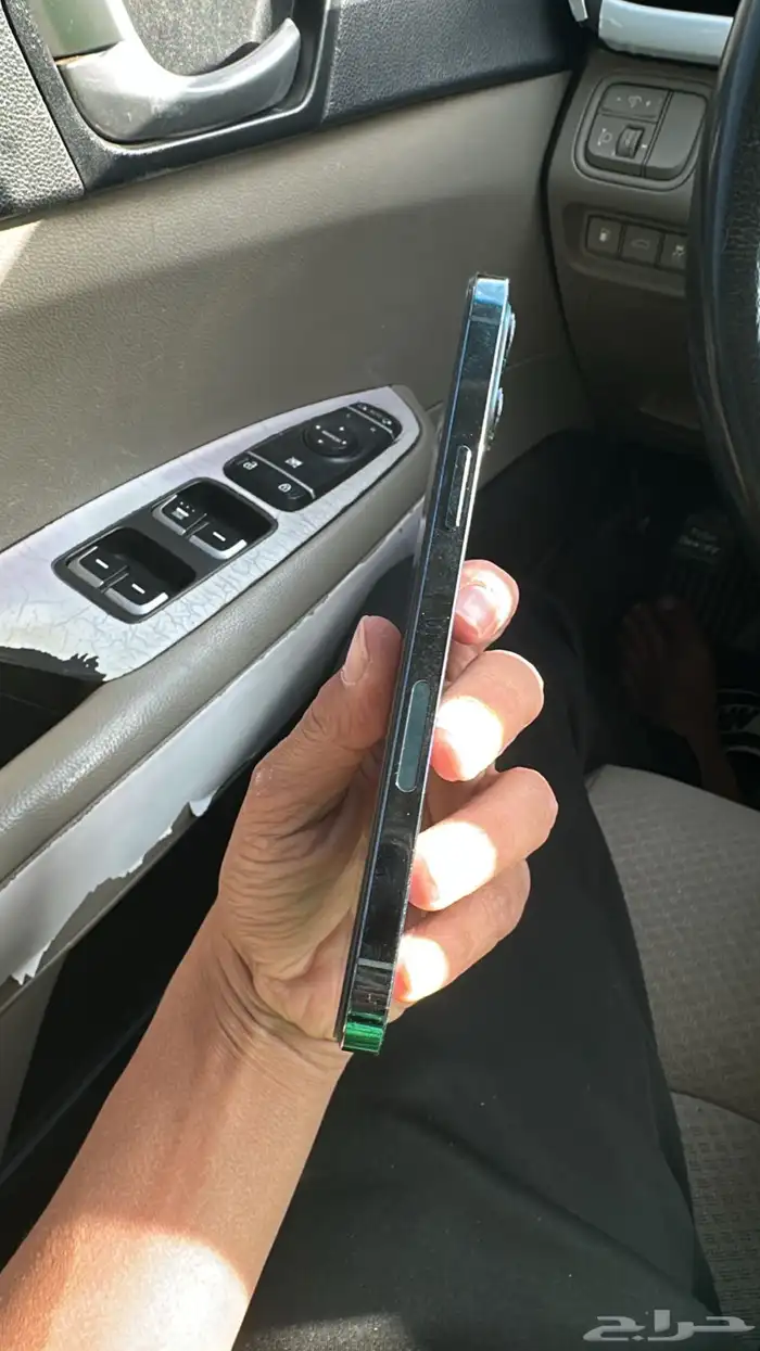 ايفون12 برو ماكس 2