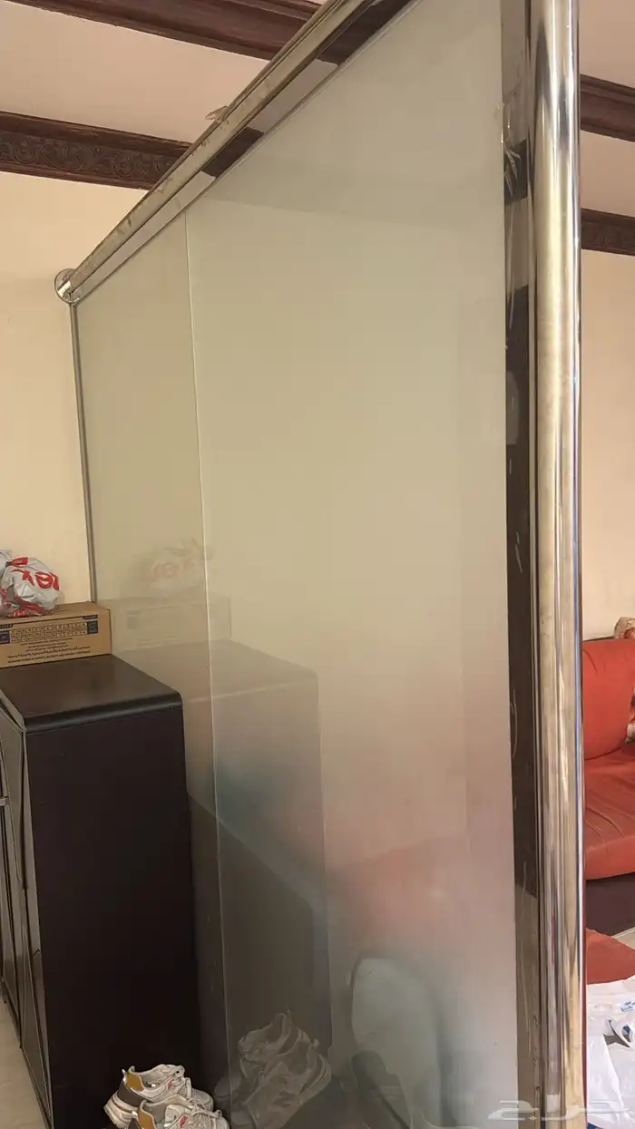 للبيع بارتشن زجاج بحواف أستيل 1