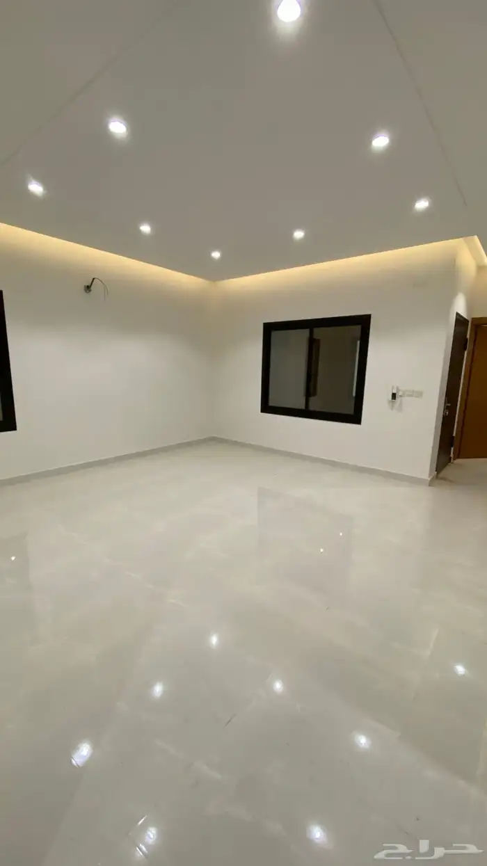 شقه ارضيه للبيع حي الصفا 4