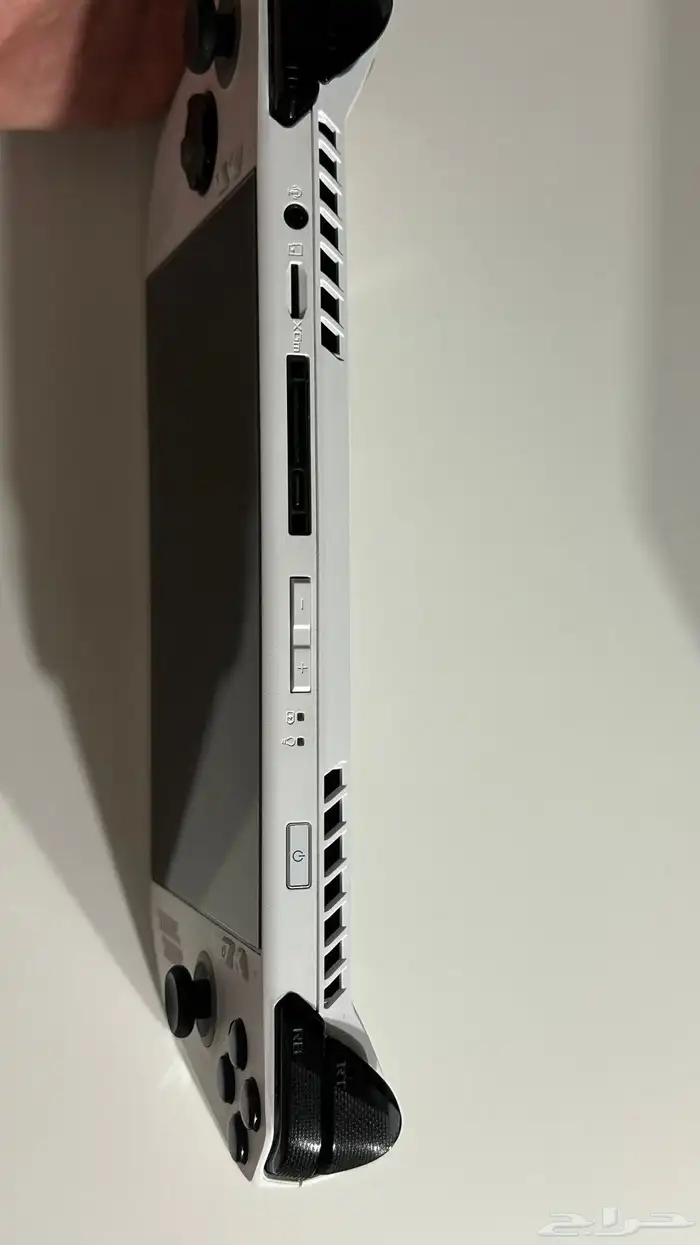 جهاز Rog ally z1 extreme 5