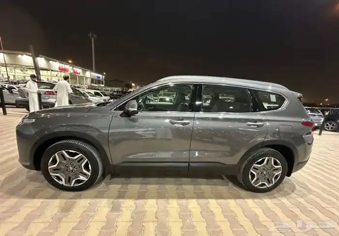 هيونداي سنتافي موديل 2024 نص فل 4