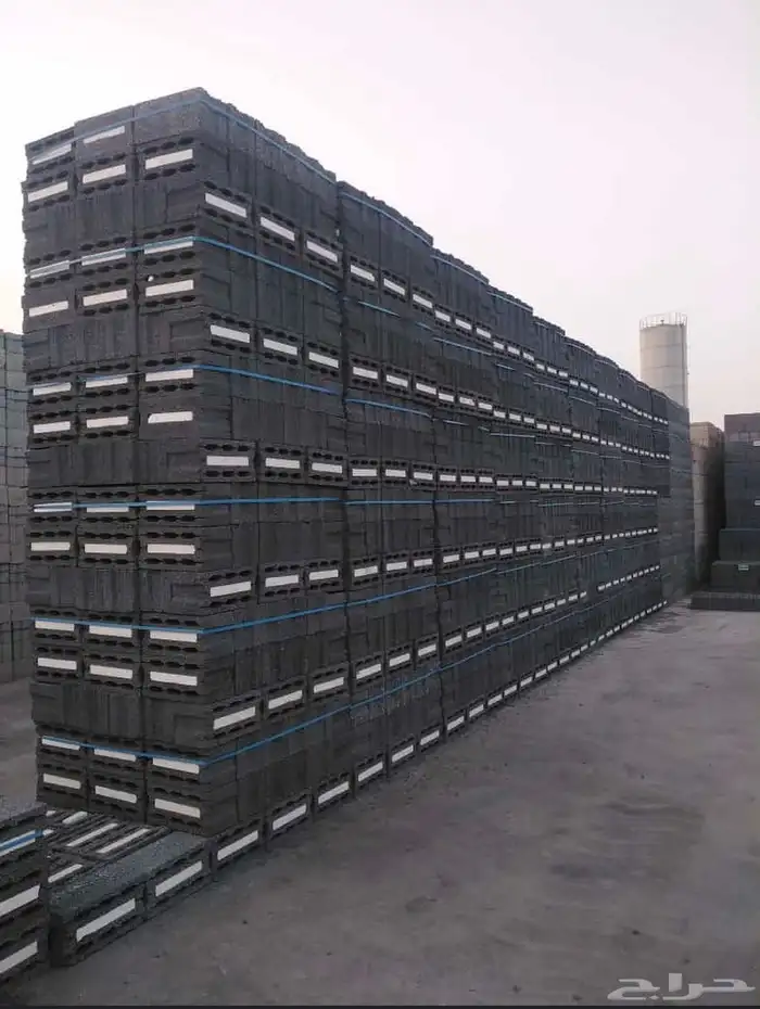 مصنع العريني للبلك ( بركاني . خرساني إسمنتي . بخار ) 2