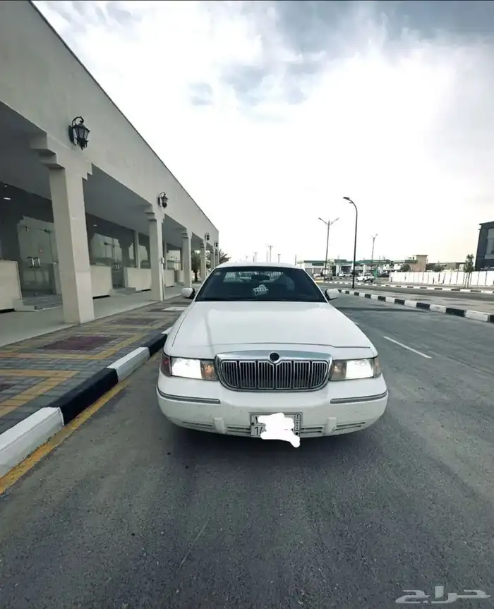 فورد جراند ماركيز ابيض 2001 0
