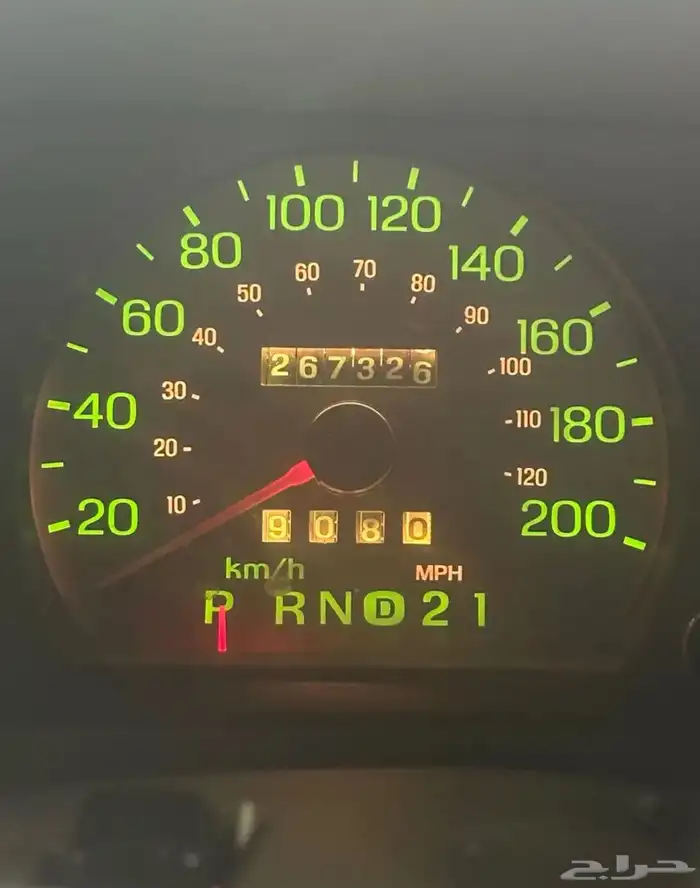 فورد جراند ماركيز ابيض 2001 3