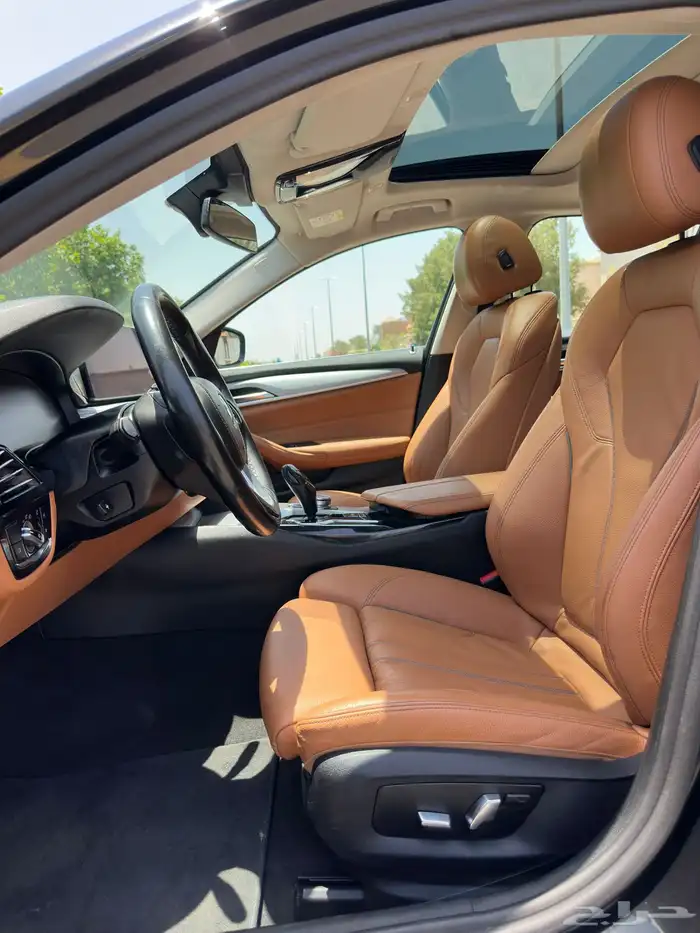 BMW الفئة الخامسة الموديل 2023 البيع 129000 الف 15