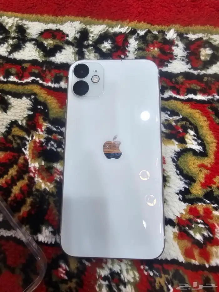 جوال آيفون 11 0