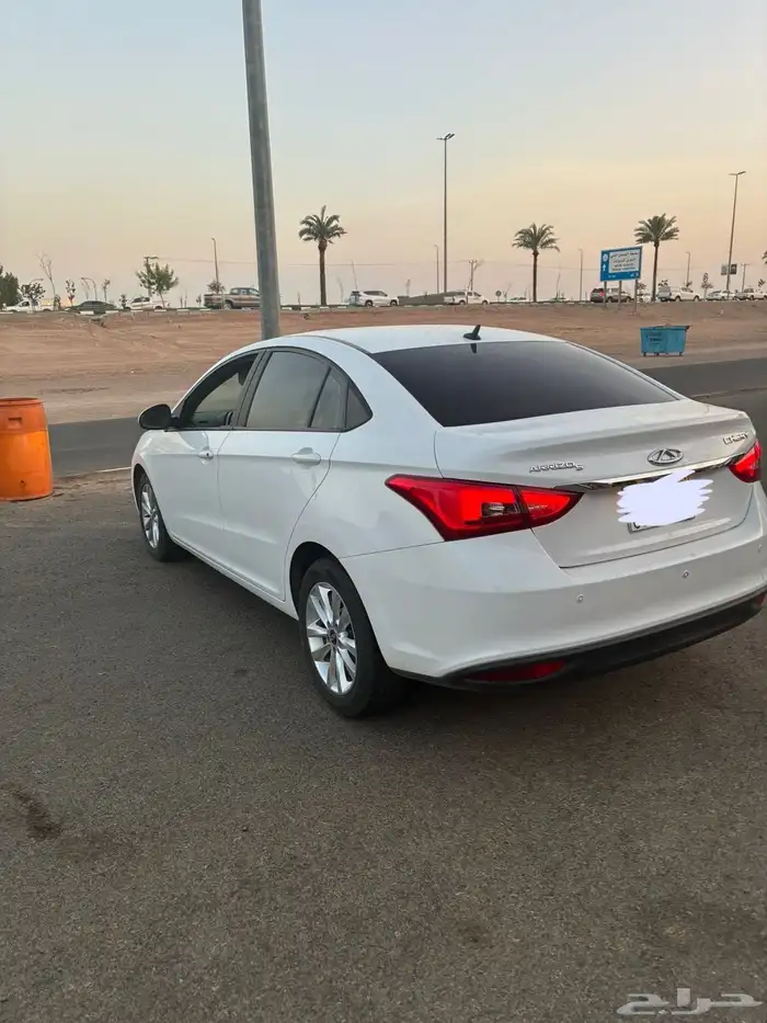 سياره شيري للبيع 2