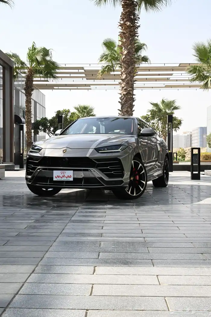 ايجار لامبورجيني اوروس 0