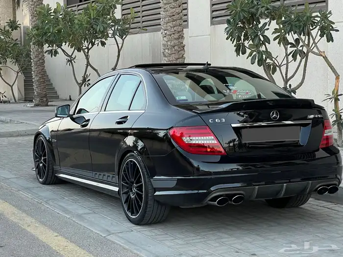 للبيع مرسيدس c63 2010 AMG 3