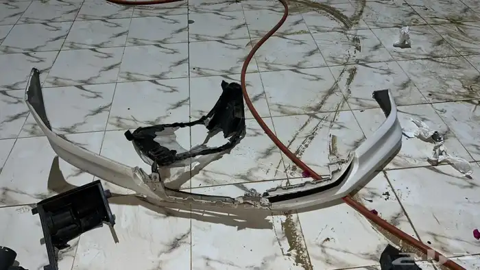 كبوت واغراض هايلكس 2021 غمارتين عادي وفيه شمعه 15