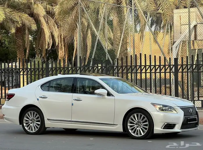 لكزس - LS 460 - 2015 - سعودي - شورت فل 1