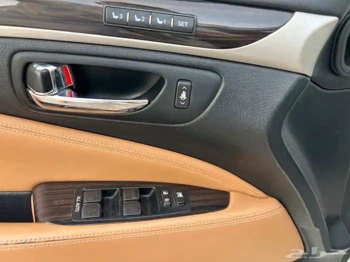 لكزس - LS 460 - 2015 - سعودي - شورت فل 14