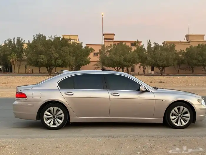 للبيع بي ام 730 موديل 2008 نظيف 1