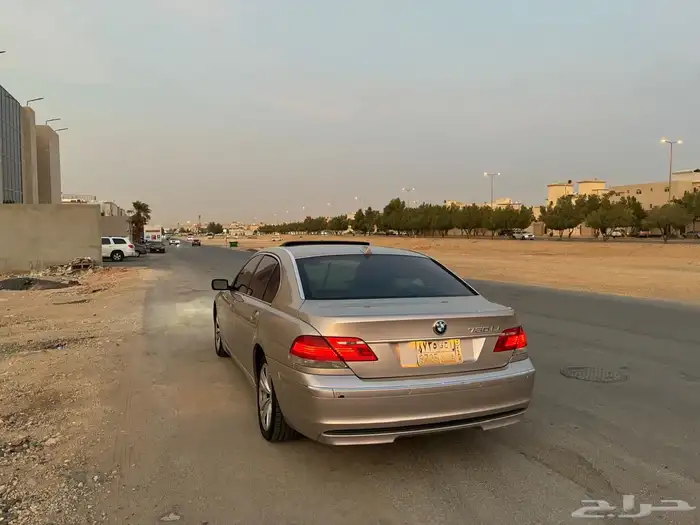 للبيع بي ام 730 موديل 2008 نظيف 10
