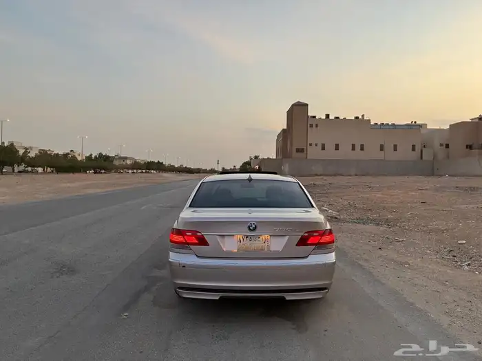 للبيع بي ام 730 موديل 2008 نظيف 3