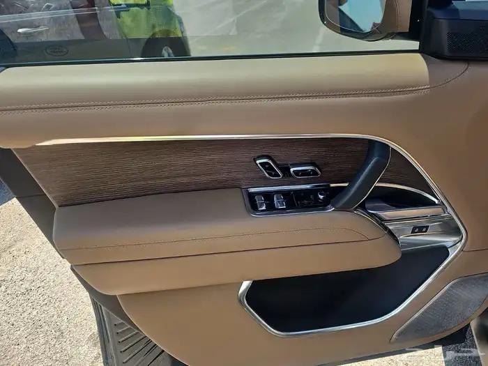 أوتوبيوجرافي V8 شبه جديد 2025 بسعر 720 ألف واصل 7