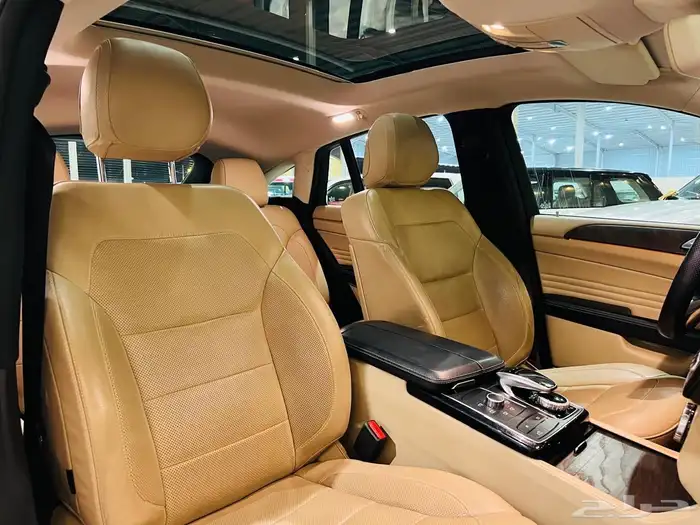 مرسيدس AMG 2018 GLE43 ( بحالة ممتازة ) 3