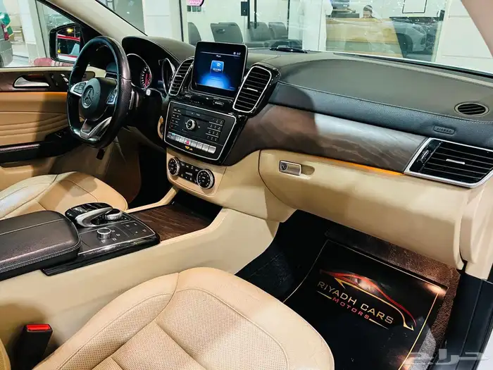 مرسيدس AMG 2018 GLE43 ( بحالة ممتازة ) 4
