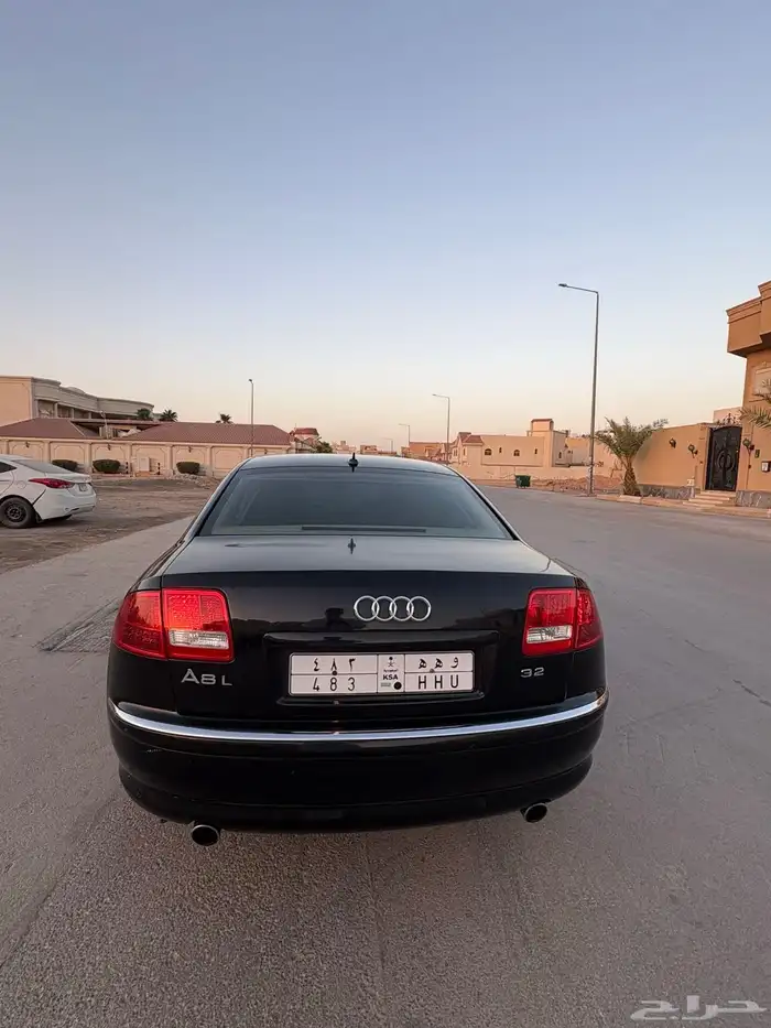 اودي A8 فل كامل 0