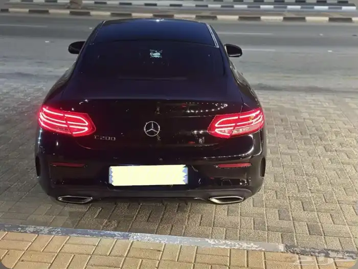 مرسيدس كوبية c200 2017 8