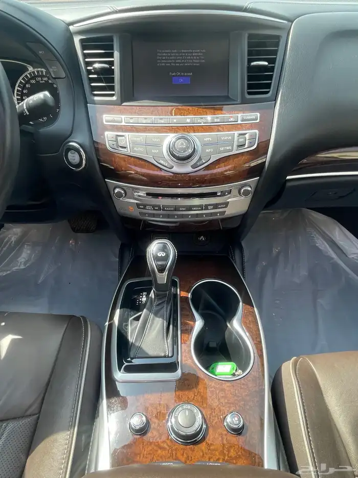 للبيع انفنتي QX60. 2020 فل كامل سعودى 16