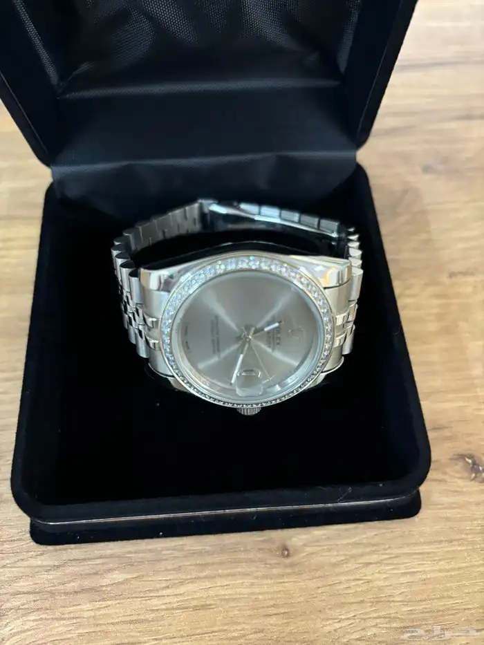 ساعة رولكس مستعملة استعمال نظيف وقليل 2