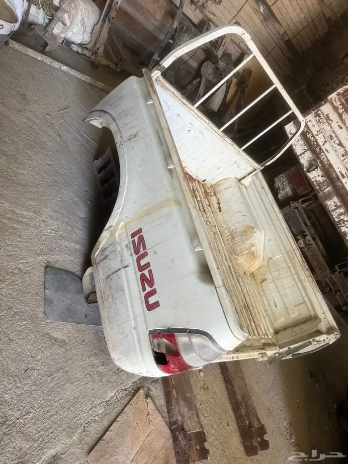 قطع تشليح ايسوزو 2001 0