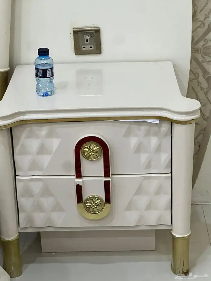 غرفه للبيع 2