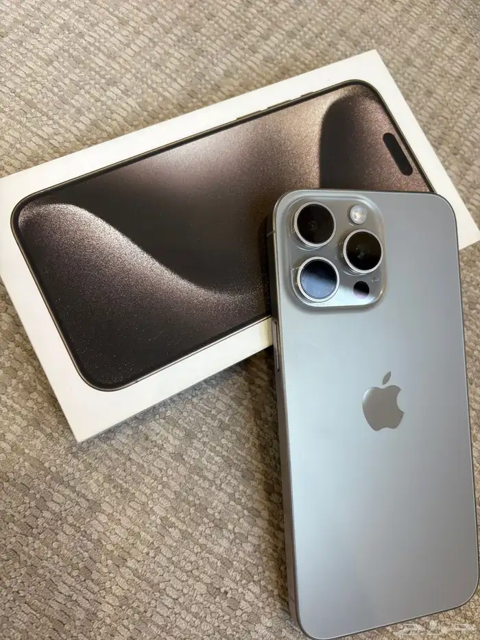 ايفون 15 برو ماكس 0