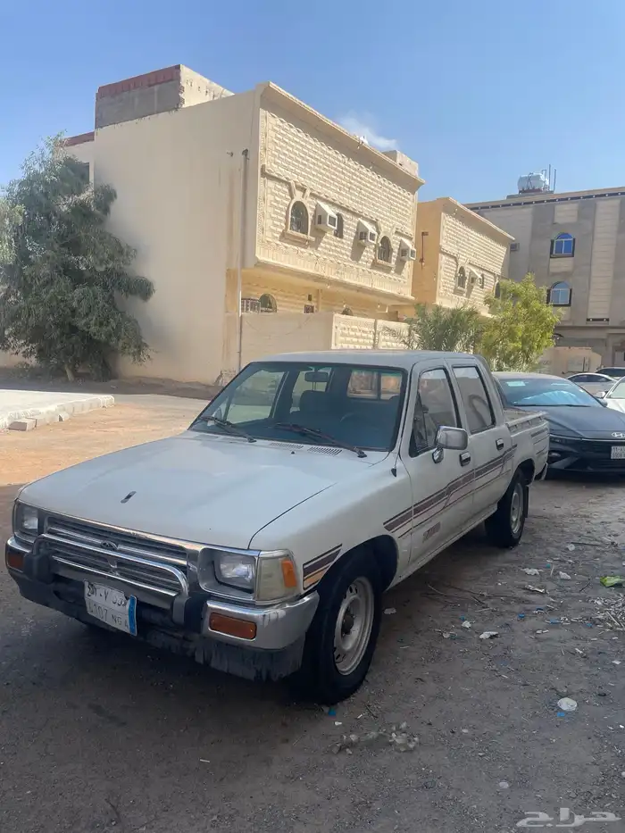 هايلكس للبيع مديل 90 0