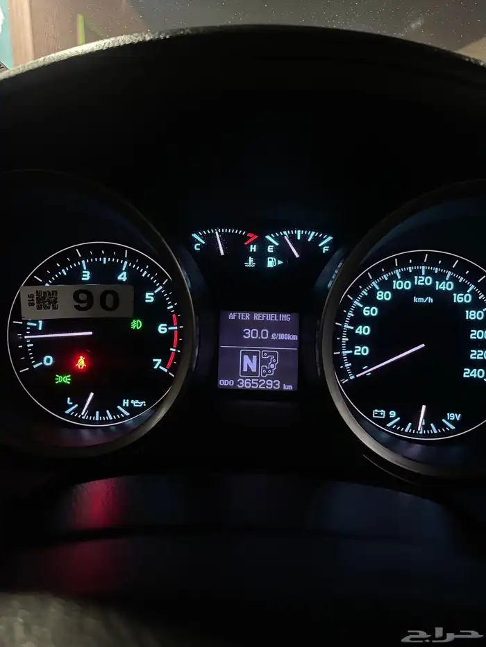 لاند كروزر vxr 2009 للي يدور النظيف بدي وكاله 37